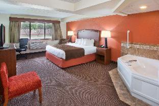 Grand Forks Hotel | AmericInn by Wyndham Grand Forks