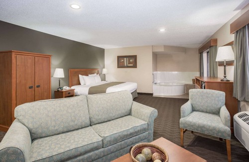 Sioux City Hotel | AmericInn by Wyndham Sioux City