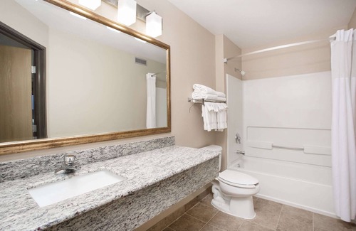 Sioux City Hotel | AmericInn by Wyndham Sioux City