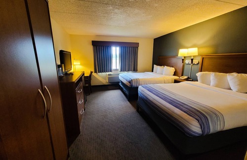 Spencer Hotel | AmericInn by Wyndham Spencer