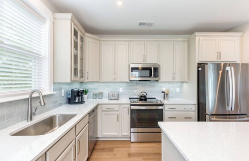 Colington Condo | Amethyst Arc - Premium Corner Condo, Sunset Views, King Suite