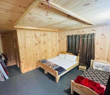 Azad Kashmir Hotel | Amir Guest House Taobat