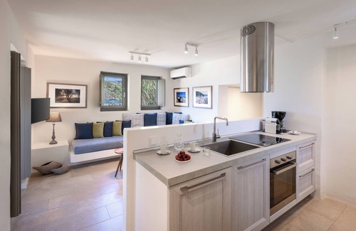 Ganema House | Ammoa Beach Residences