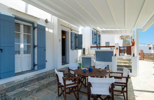 Chrisopigi House | Ammos 2 - Seafront maisonette, Glyfo beach, Sifnos