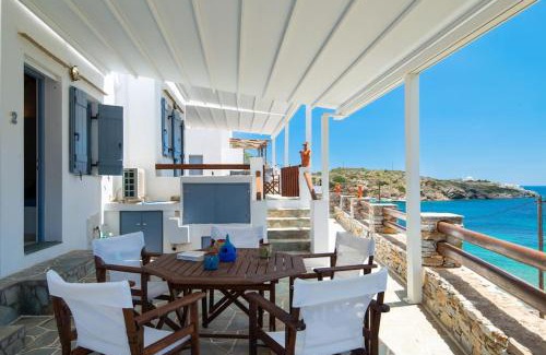 Chrisopigi House | Ammos 2 - Seafront maisonette, Glyfo beach, Sifnos