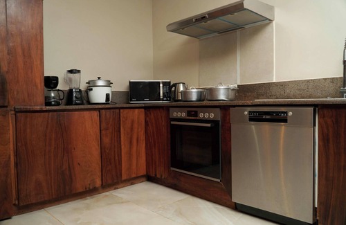 Antananarivo Villa | Ampifitia Guest House with Rooftop Terrace&Jacuzzi –Rustic Charm & Modern Luxury