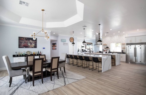 Rancho Solano House | Ample and cozy Phoenix central corridor home with pool and equipped gym.