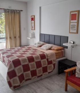 Flores Apartment | Amplio monoambiente en edificio moderno