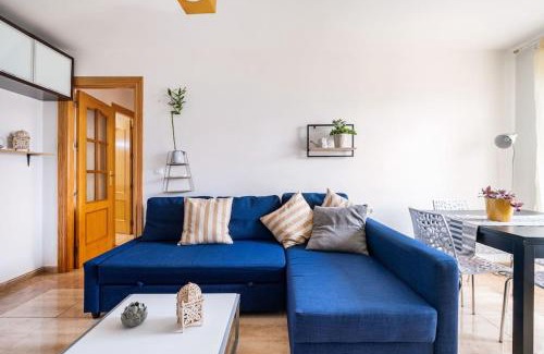 Playa Granada Apartment | Amura Motril. Apartamento con garaje