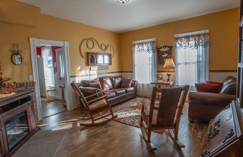 Kinsey House | An Enchanting Guest House Offering Many Extra Facilities And Activities