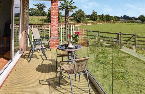 Attleborough Cottage | An ideal destination for relaxation, comfort, and immersion in nature’s beauty.