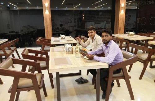 Varanasi Hotel | Anandam