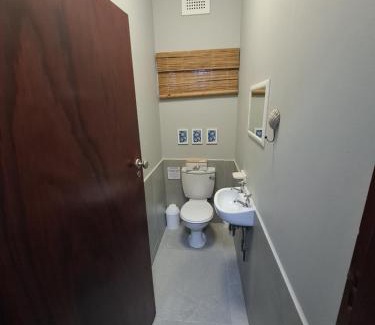 Southport Apartment | Anchors Rest