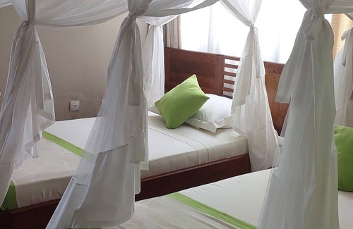 Andasibe Hotel | Andasibe Cyperus Hotel