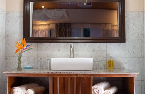 Andasibe Cabin | Andasibe Lemurs Lodge