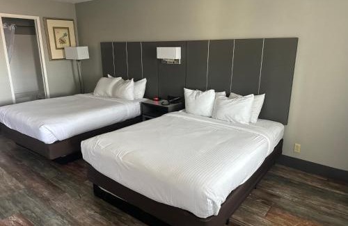 Cascade Hotel | Anderson Inn