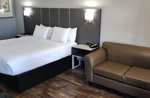 Cascade Hotel | Anderson Inn