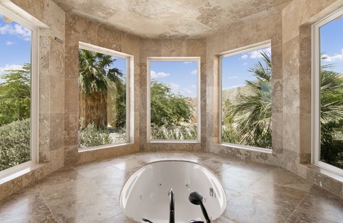 Thousand Palms House | Andreas Oasis | $500 Uber Credit | Festival Availability | BOOK NOW!