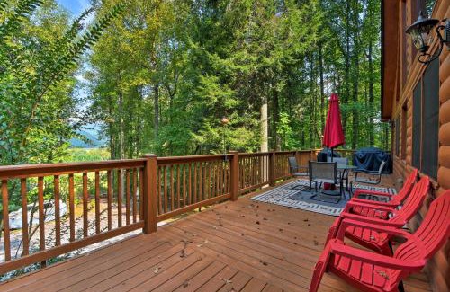 Andrews House | Andrews Cabin with Game Room and Covered Porch!