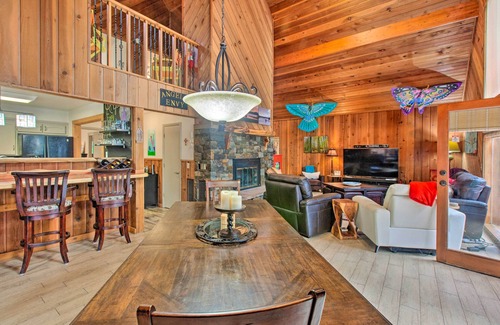 Angel Fire Cabin | Angel Fire Cabin: Hot Tub, Fire Pit & Trail Access