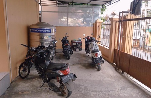 Banjarmasin House | Anggrek Homestay