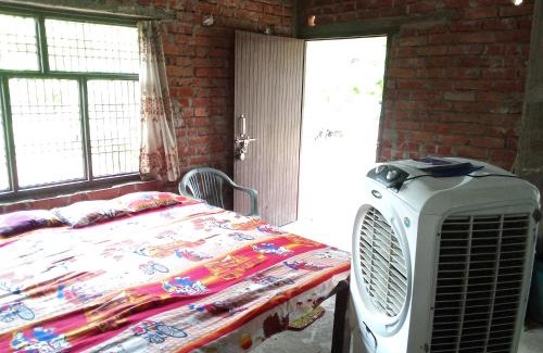 Purwa House | Anita Devi home stay