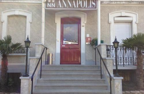 Aix-les-Bains City Center Hotel | Annapolis