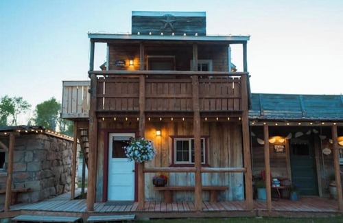 Idaho Falls Apartment | Annie's Attic At Mountain River Ranch