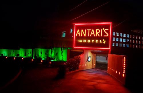 Matias Barbosa Hotel | Antari's Suítes