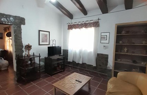 Cachi House | ANTIGUA LUPE