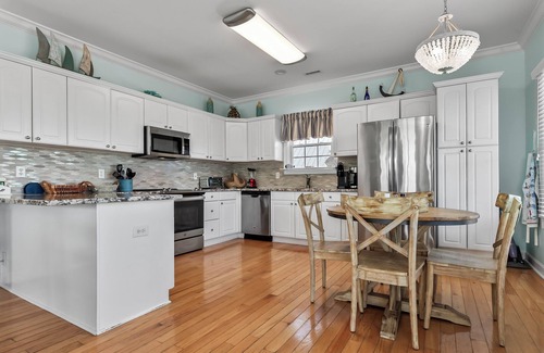 Crescent Beach House | Antigua Sunset - Gorgeous Home Across the Street from the Beach - Private Pool - 5 Bed/5.5 Bath - Sleeps 14