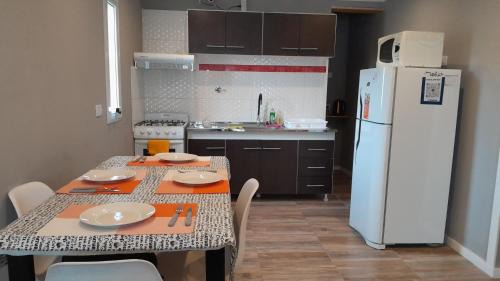 Macrozona Bahia Redonda y Primeros Faldeos House | Aoni Home