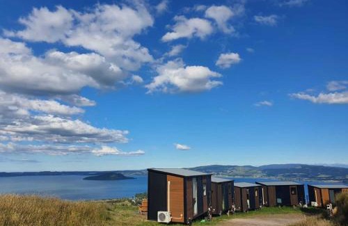 Kawaha Point House | Aorangi Peak Cabins 9 by Tiny Away