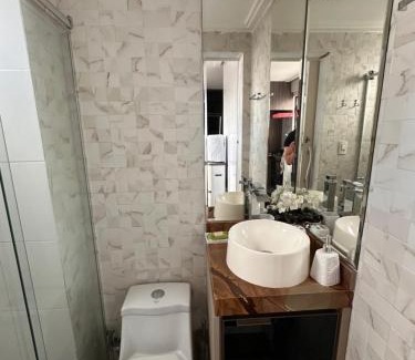 Marco Apartment | Ap 3 Q executivo e funcional wi-fi e estacionamento lazer e trabalho