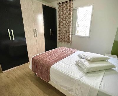 Santo Angelo Apartment | Ap de 2 quartos com AR, wifi e garagem - Bairro tranquilo