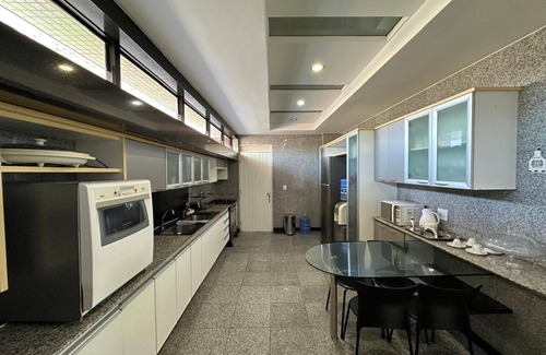 Jardim Oceania Apartment | Apartment facing the sea - Bessa beach