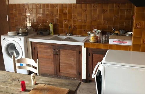 Saint-Colomban-des-Villards Apartment | Apartment with Terrace 5 minutes from Les Sybelles
