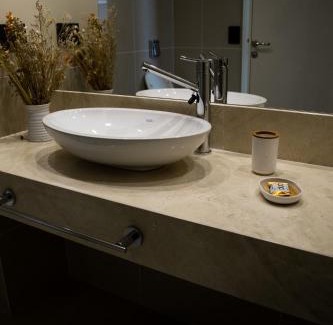 Rio Cuarto Apartment | Apart France - Con Gim, Piscina y estacionamiento - Matrimonial