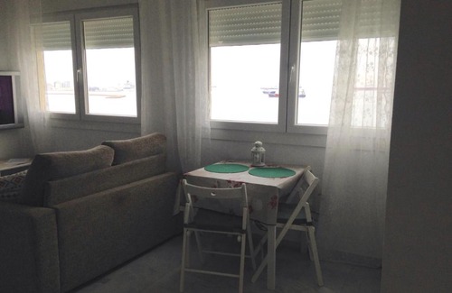 La Linea de la Concepcion Apartment | Apartamentos vista a tres continentes