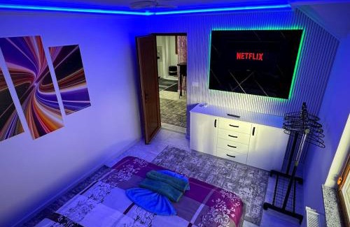 Botosani Apartment | Apartament cu 2 Dormitoare de lux situat in complex ApartHotel Botosani 4