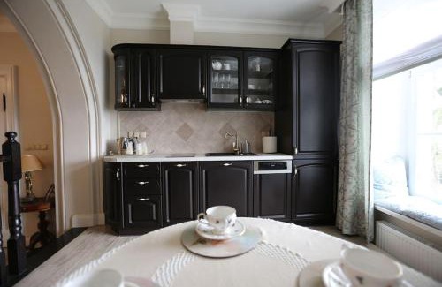 Swiebodzin Apartment | Apartament pałacowy