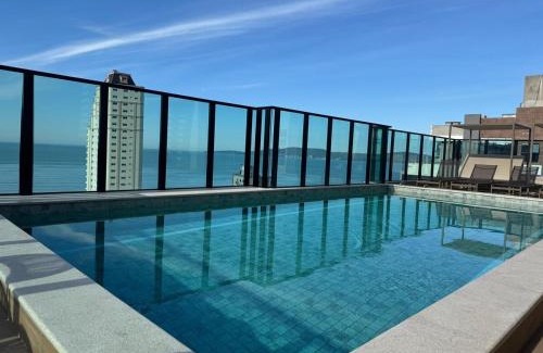 Morretes Apartment | Apartamento 2 suítes, Charme mediterrâneo, com Piscina e Academia