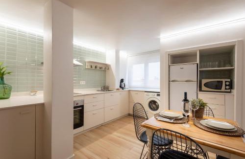 Portonovo Apartment | Apartamento 42 1 hab 140m Playa Caneliñas Máx 3 pax