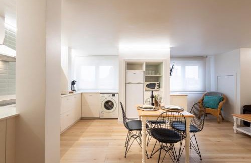 Portonovo Apartment | Apartamento 42 1 hab 140m Playa Caneliñas Máx 3 pax