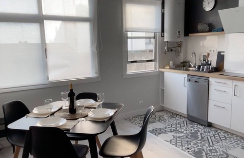 La Coruna Apartment | Apartamento a 100m de la Playa y De la Torre de Hercules