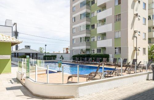 Itacolomi Apartment | Apartamento a 400M PRAIA com PISCINA sacada com CHURRASQUEIRA privativa Wi-Fi Portaria 24h PLAYGROUND INFANTIL Quadra de esportes e vaga privativa de GARAGEM Reserve agora mesmo