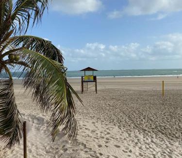 Sao Luis Apartment | Apartamento amplo perto da Praia da Litorânea - Carmona Temporadas