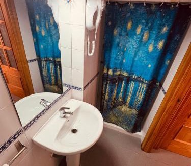 Torremolinos Apartment | Apartamento Bajondillo Cozy Inns