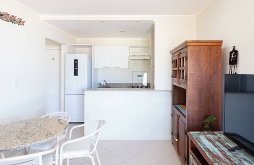 Morro das Pedras Apartment | Apartamento com Vista Mar e Acesso a Praia YY4578