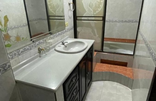 Cali Apartment | Apartamento comodo central